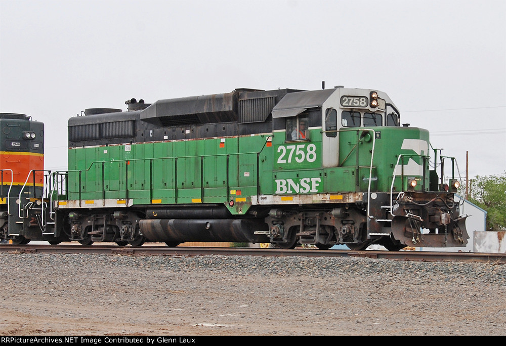 BNSF 2758